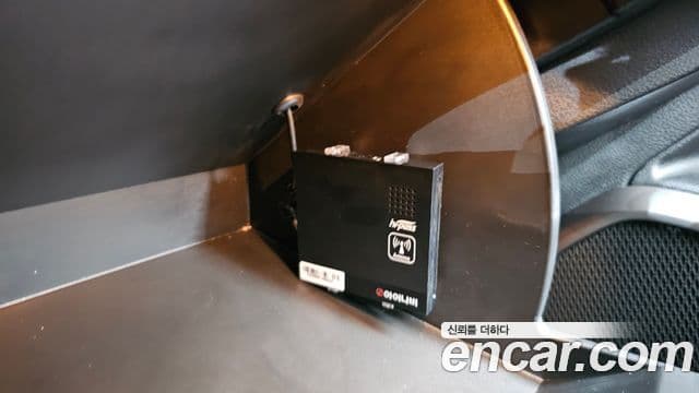 Jeep Renegade 2023 — Şəkil 36/38
