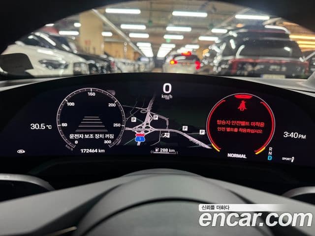 Porsche Taycan 2022 — ფოტო 6/20
