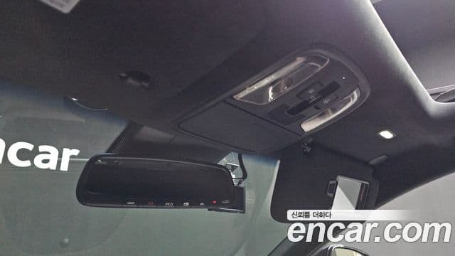 Kia Stinger 2018 — Şəkil 14/37