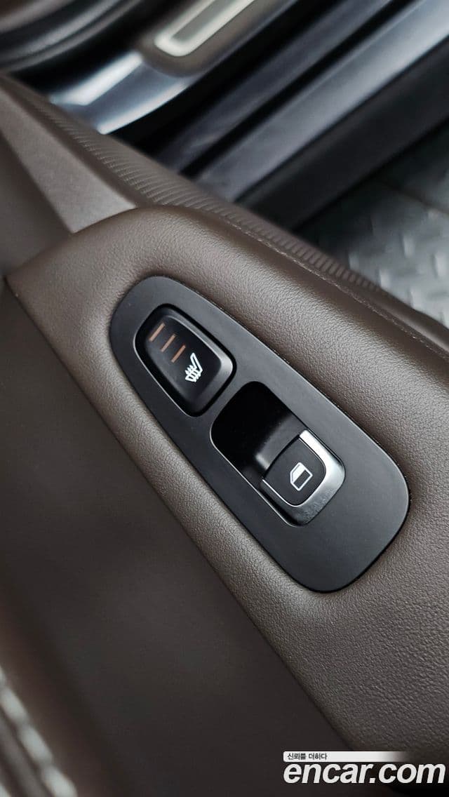 Kia Stinger 2018 — Şəkil 2/37