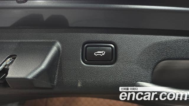 Kia Sportage 2025 — Photo 17/38