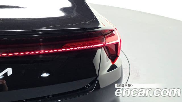Kia K8 2021 — ფოტო 25/32