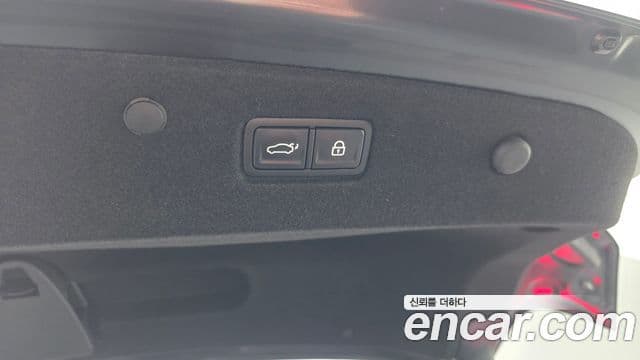 Kia K8 2021 — ფოტო 13/32