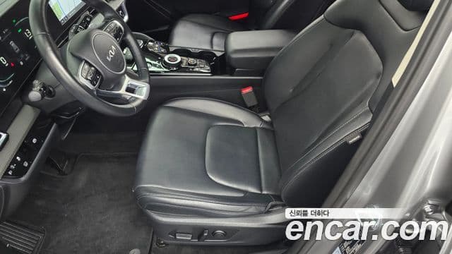 Kia Sportage 2022 — Şəkil 8/30