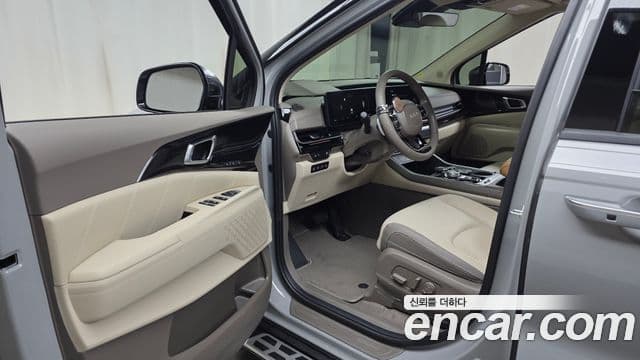 Kia Carnival 2024 — Фото 9/20
