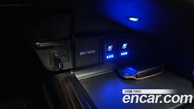 Toyota Camry 2018 — Фото 18/20