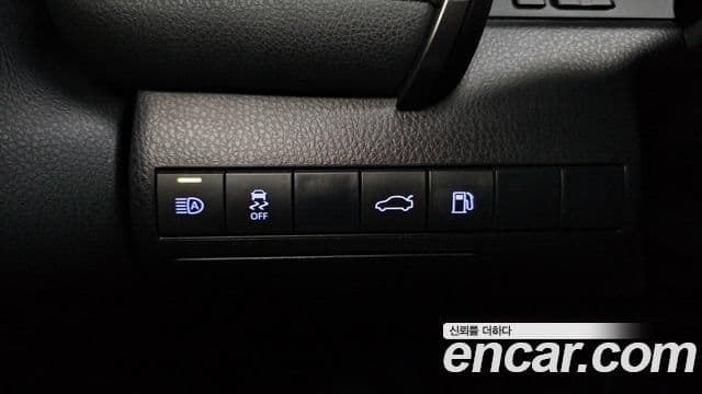 Toyota Camry 2018 — Фото 20/20
