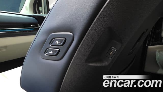 Kia Carnival 2025 — Фото 20/20