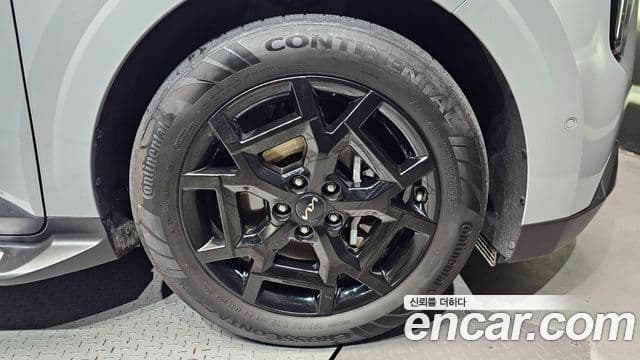 Kia Carnival 2025 — Photo 19/32