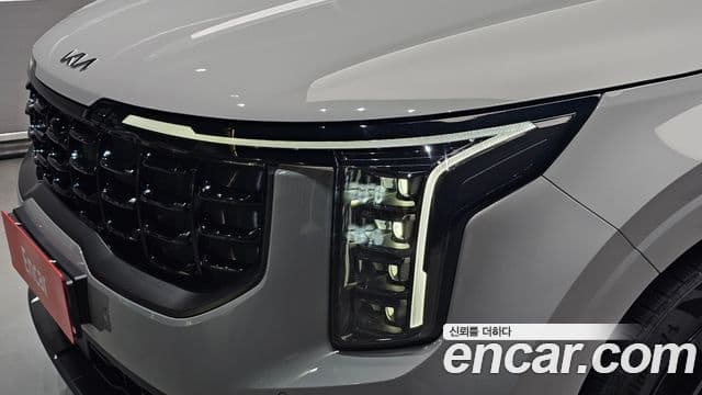 Kia Carnival 2025 — Photo 30/32