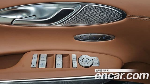 Genesis GV70 2022 — Photo 4/35