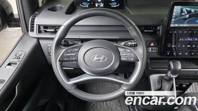 Hyundai Staria 2024 — Фото 14/20