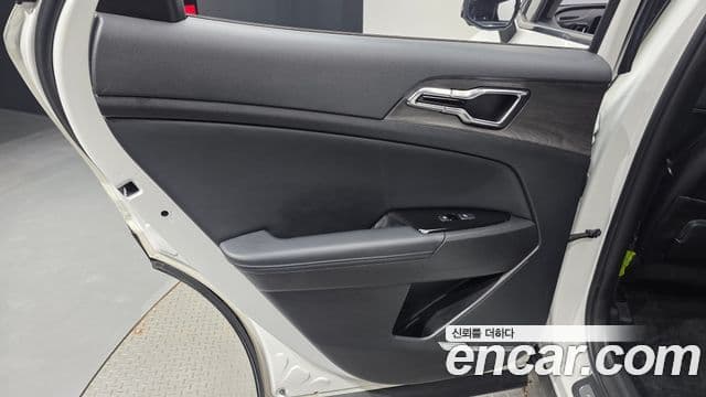 Kia Sportage 2021 — Şəkil 12/31