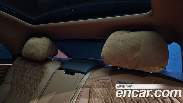 Bentley Flying Spur 2021 — Şəkil 13/50