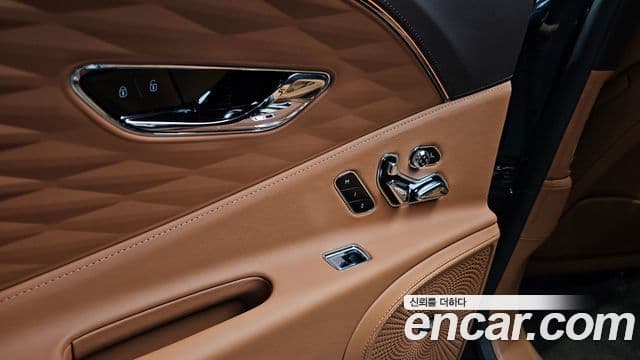 Bentley Flying Spur 2021 — Şəkil 5/50