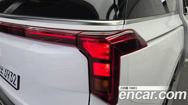 Kia Carnival 2024 — Şəkil 21/33
