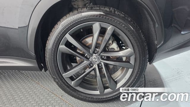 Lexus NX350h 2024 — Photo 15/40