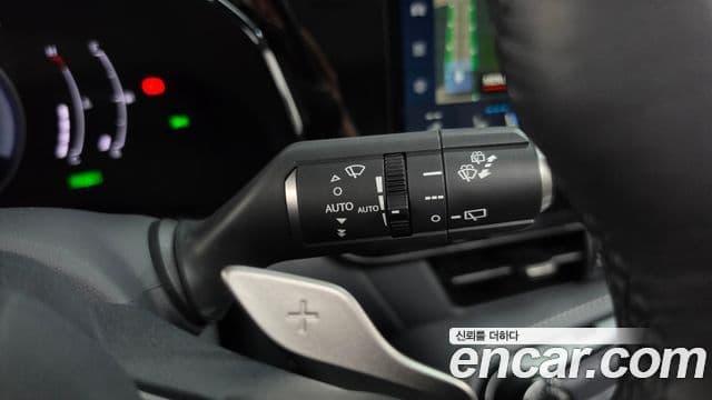 Lexus NX350h 2024 — Photo 31/40