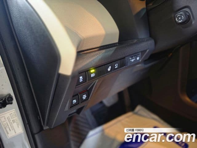Toyota Sienna 2025 — Photo 3/19