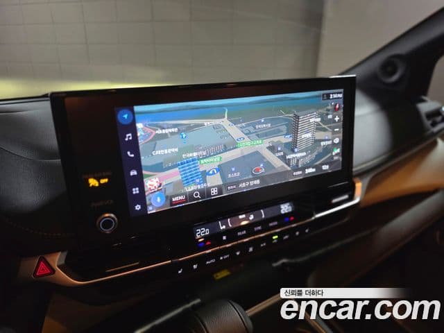 Toyota Sienna 2025 — Photo 17/19