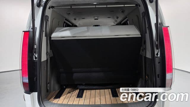 Hyundai Staria 2025 — Фото 20/20