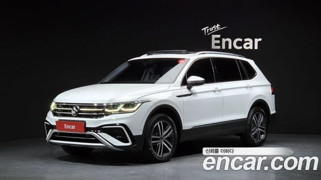 Volkswagen Tiguan Allspace 2023 — Фото 1/20