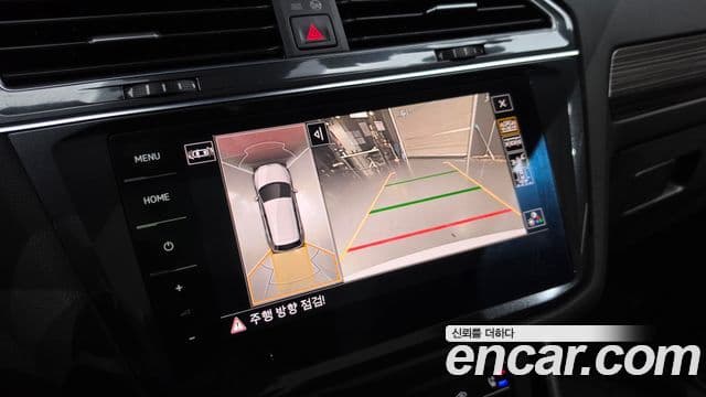 Volkswagen Tiguan Allspace 2023 — Фото 15/20