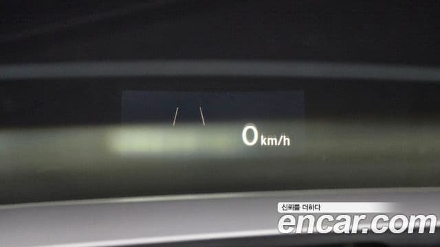 Volkswagen Tiguan Allspace 2023 — Фото 19/20