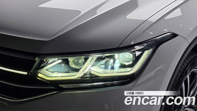 Volkswagen Tiguan Allspace 2023 — ფოტო 27/35