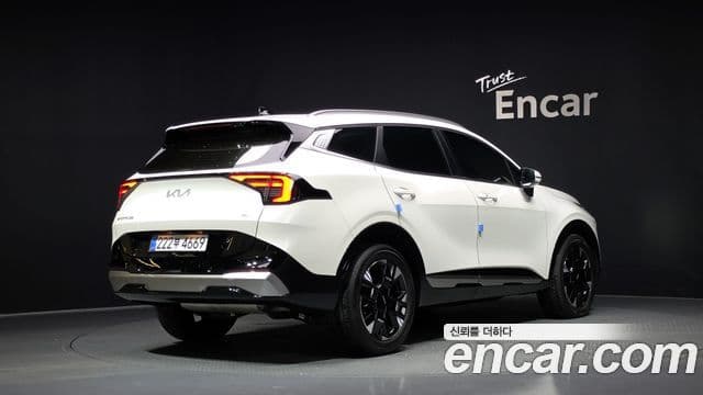 Kia Sportage 2025 — Фото 2/20