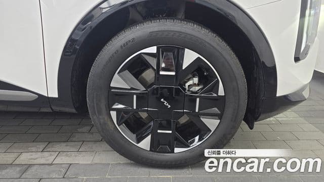 Kia Sportage 2025 — Şəkil 12/33