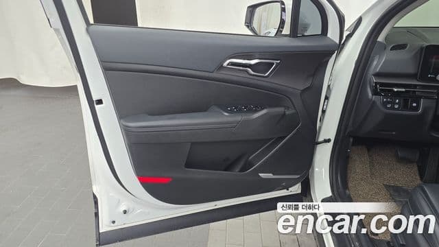 Kia Sportage 2025 — Şəkil 22/33