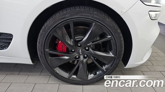 Genesis G70 2021 — Şəkil 9/35