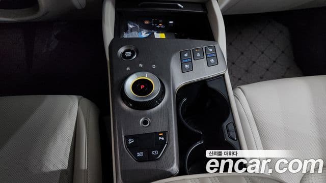 Kia Sportage 2025 — ფოტო 28/33