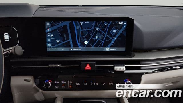 Kia Sportage 2025 — ფოტო 8/33