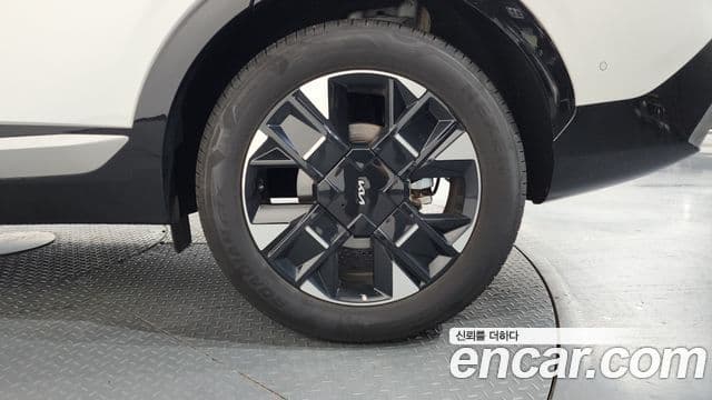 Kia Sportage 2025 — ფოტო 2/33