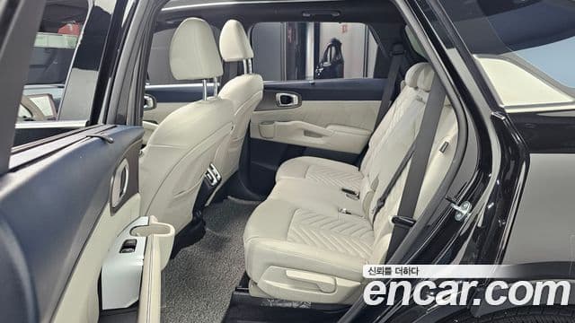 Kia Sorento 2025 — Фото 12/20
