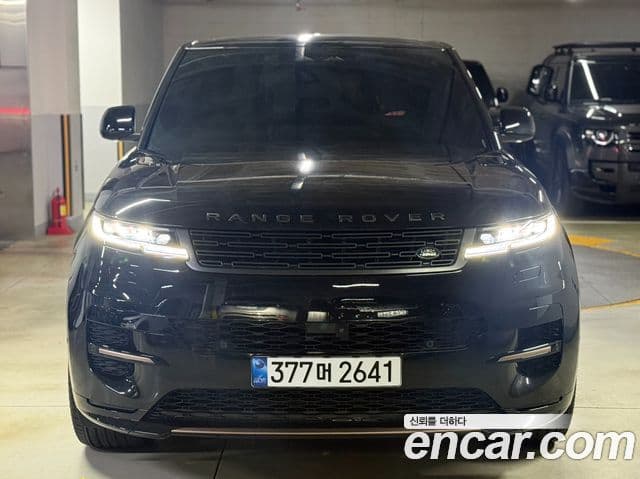 Land Rover Range Rover Sport 2026 — Фото 1/20