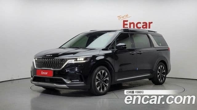 Kia Carnival 2022 — Фото 1/20