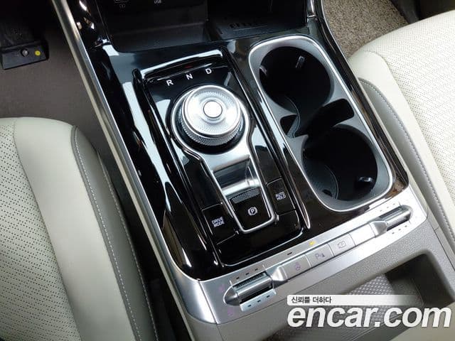 Kia Carnival 2022 — Фото 9/20