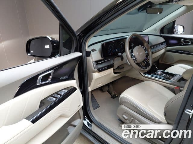 Kia Carnival 2022 — Фото 10/20