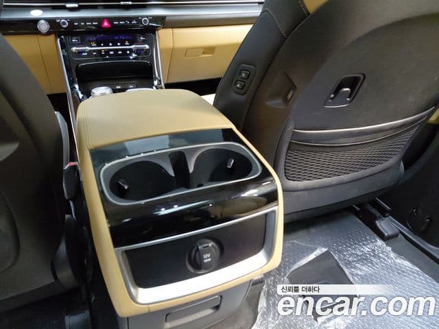 Kia Carnival 2021 — Фото 20/20