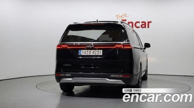Kia Carnival 2022 — Фото 4/20