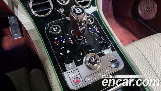Bentley Continental GT 2023 — Şəkil 1/35