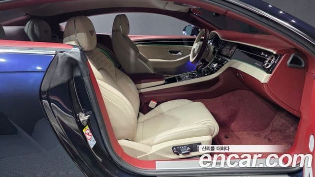 Bentley Continental GT 2023 — Şəkil 28/35