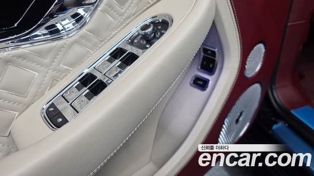 Bentley Continental GT 2023 — Şəkil 10/35