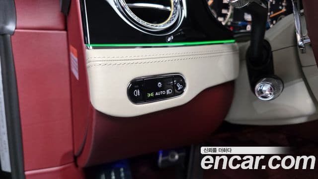 Bentley Continental GT 2023 — Şəkil 25/35