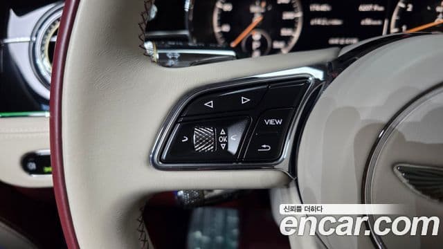 Bentley Continental GT 2023 — Şəkil 14/35