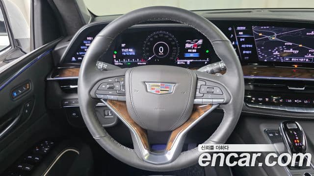 Cadillac Escalade 2021 — Photo 41/41