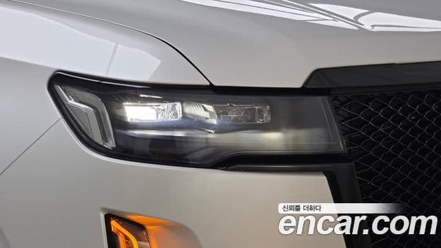 Cadillac Escalade 2021 — Photo 30/41